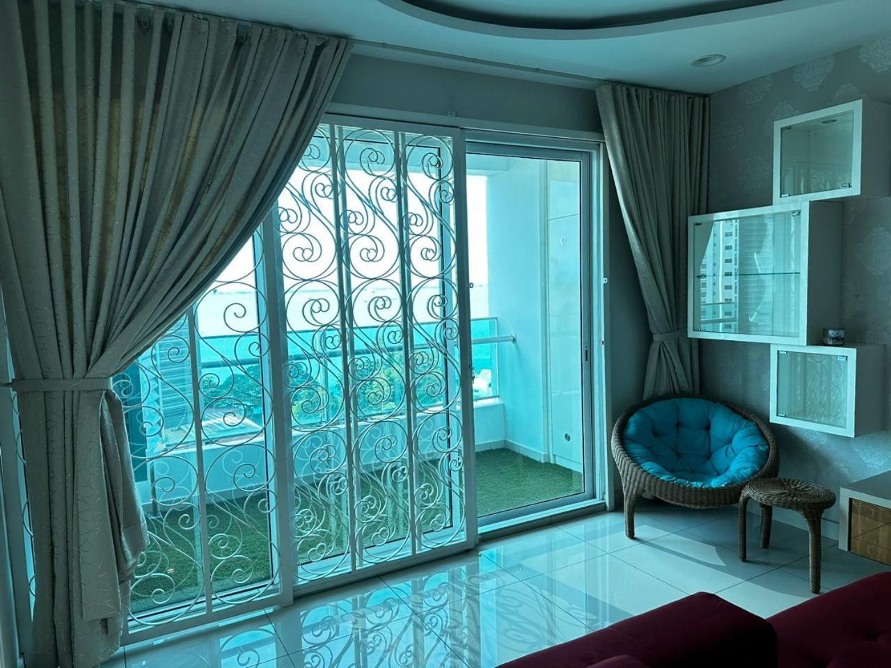 Mansion One11-16