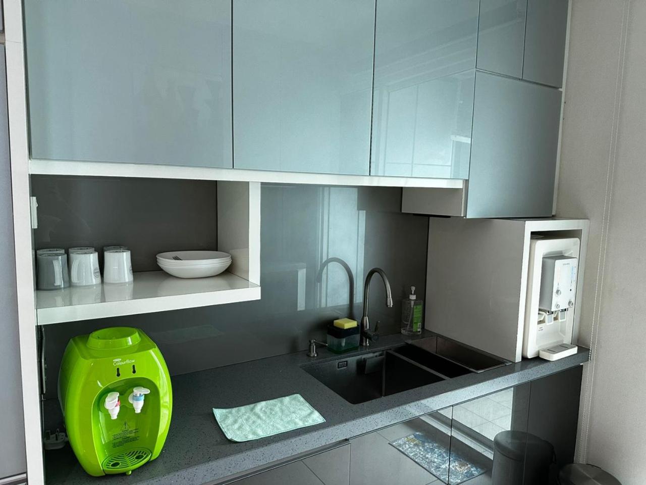 Apartment Mansion One11-16 *